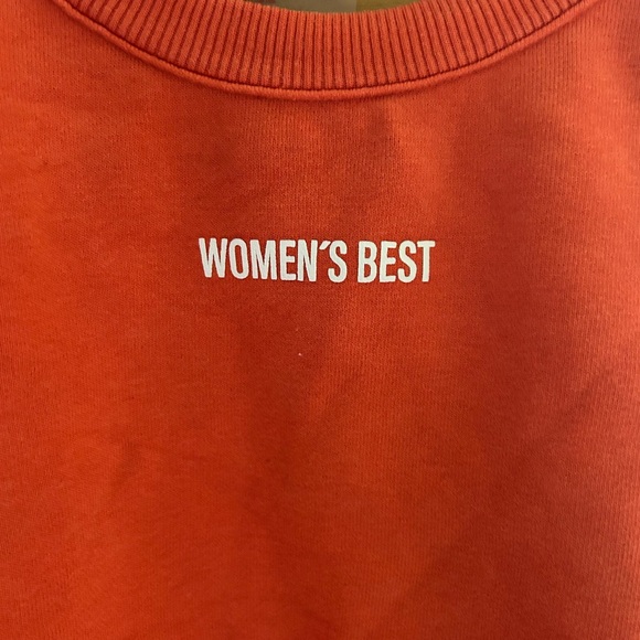 Women’s Best size large orange cropped sweatshirt. - Picture 2 of 7